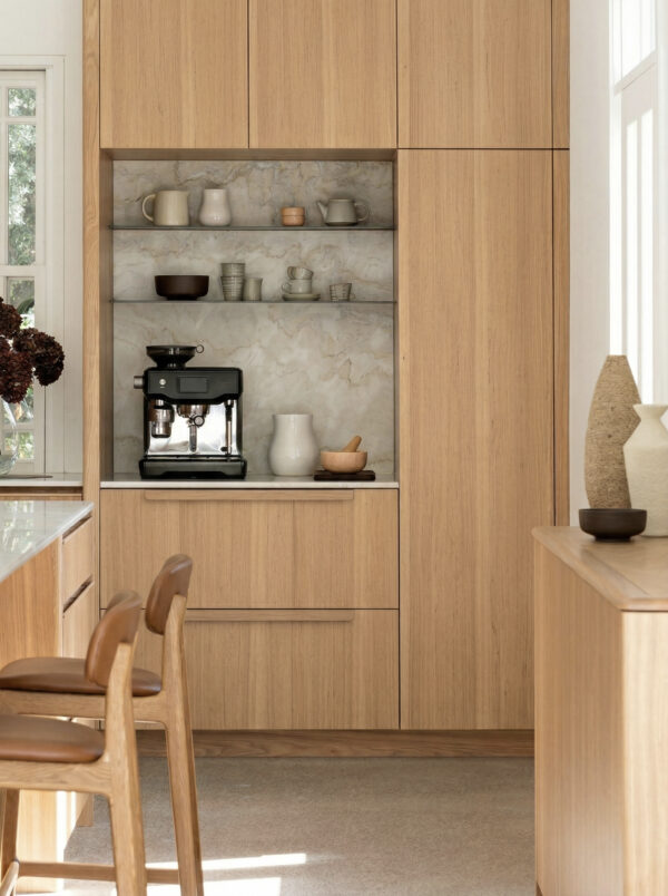 Prefinished Tasmanian Oak panels with crown cut grain and natural matt finish
